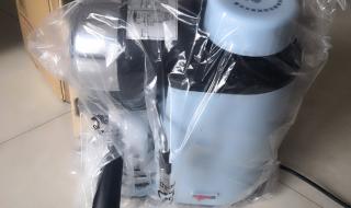 让我弄一下打奶泡